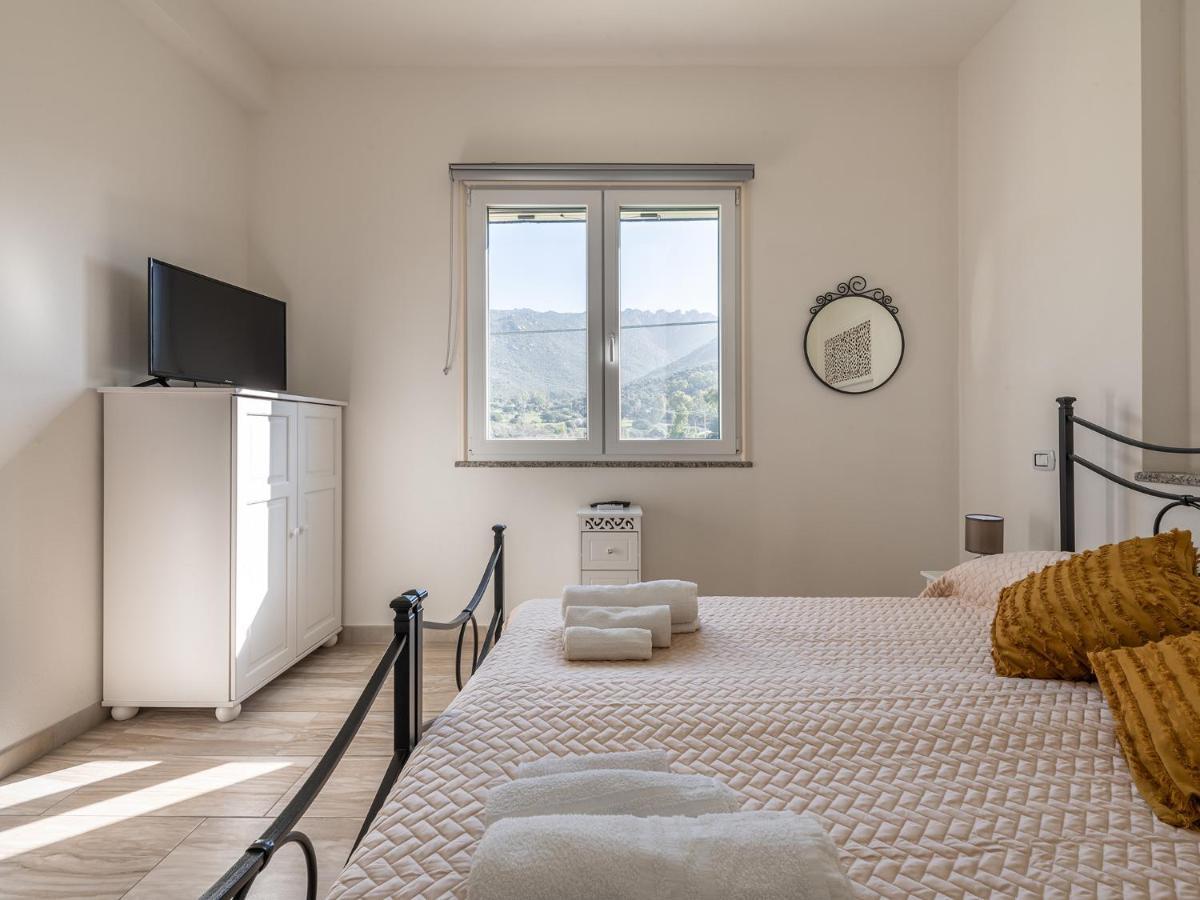 Villa Chiara Solanas Solanas  Luaran gambar