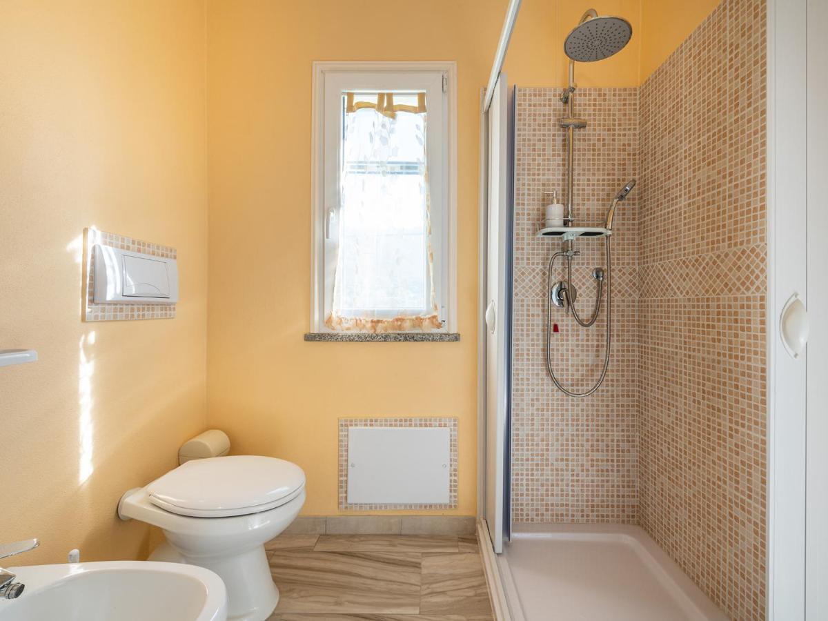 Villa Chiara Solanas Solanas  Luaran gambar