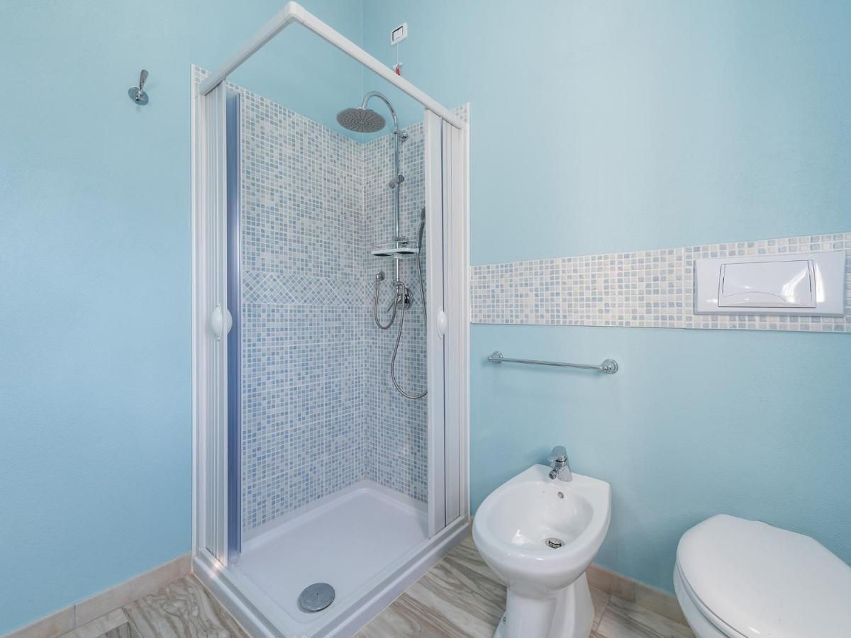 Villa Chiara Solanas Solanas  Luaran gambar